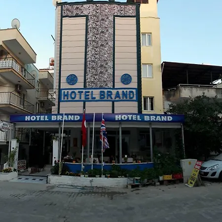 Brand Szálloda *